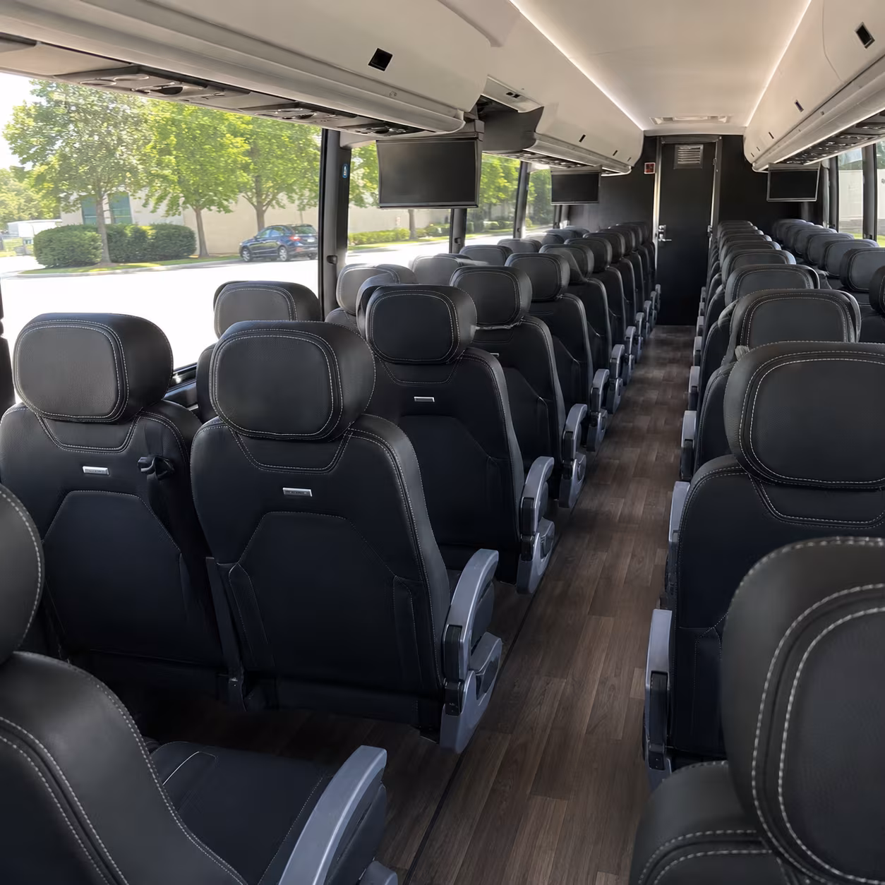 how the distance and duration of your trip affect charter bus rates in vista